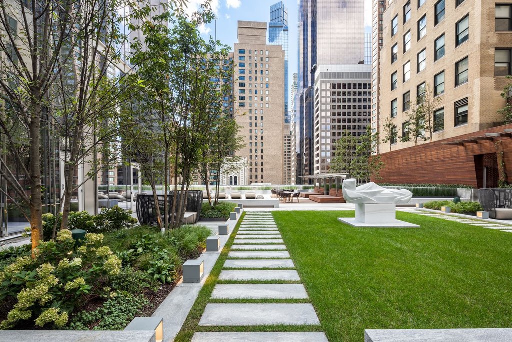 217 West 57th Street, Unit 77EW photo 13
