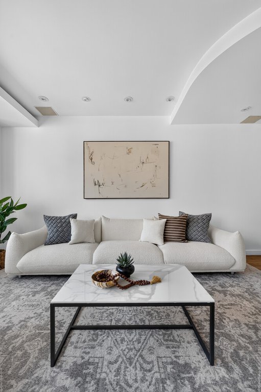 155 East 34th Street, Unit 20K photo 6