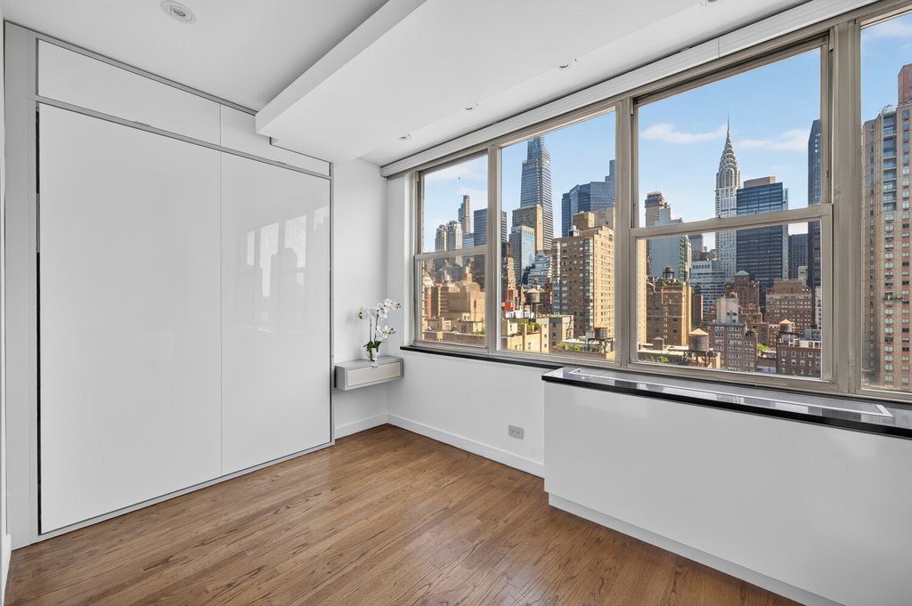 155 East 34th Street, Unit 20K photo 14