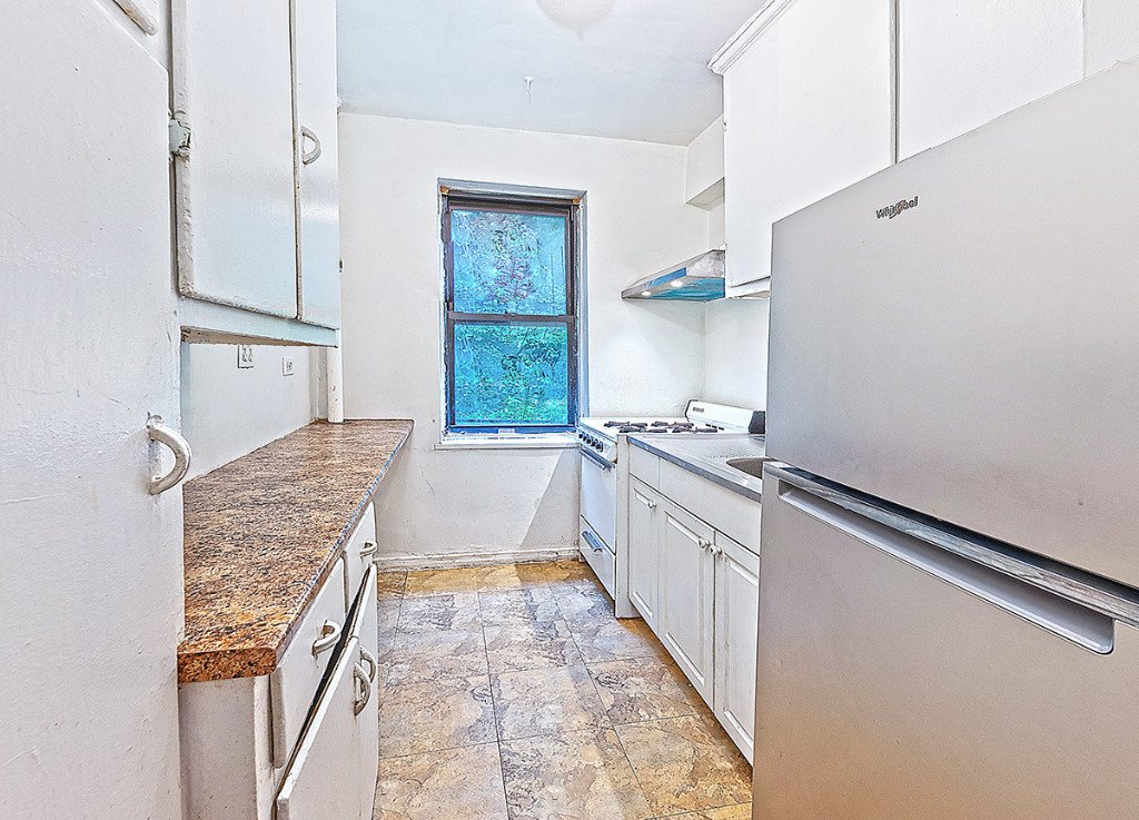 3017 Riverdale Avenue, Unit 2H