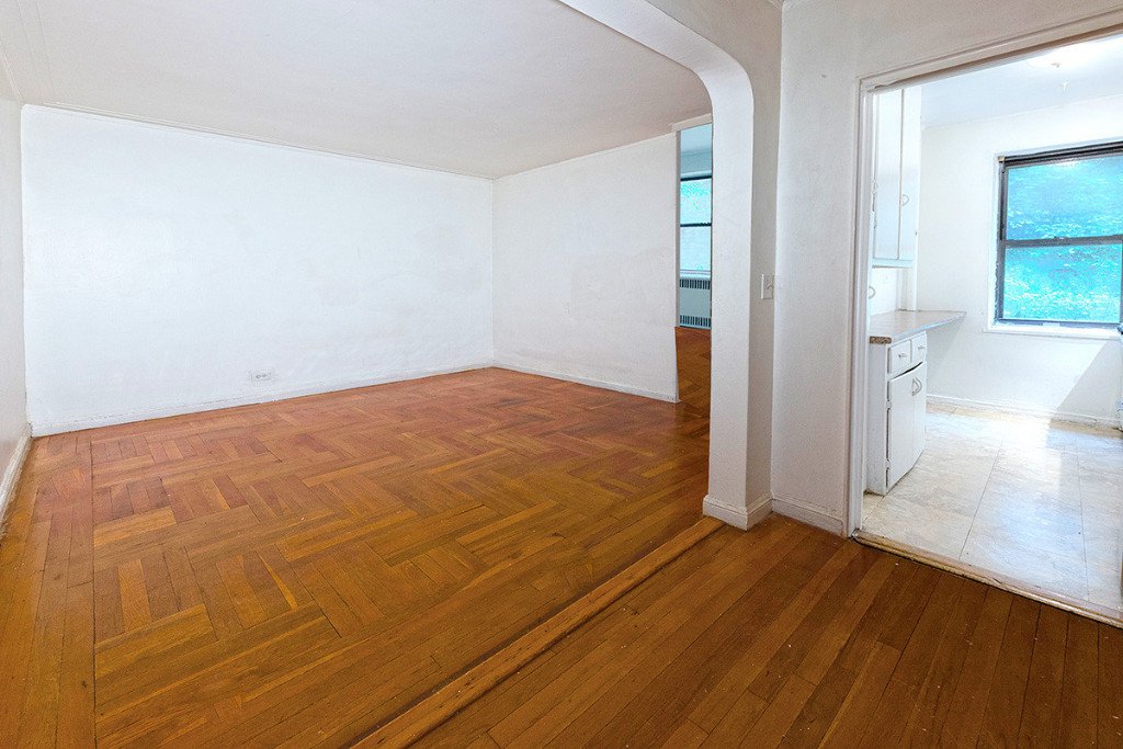 3017 Riverdale Avenue, Unit 2H photo 3