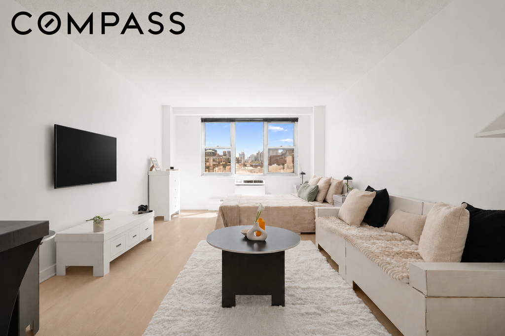 230 East 15th Street, Unit 9K