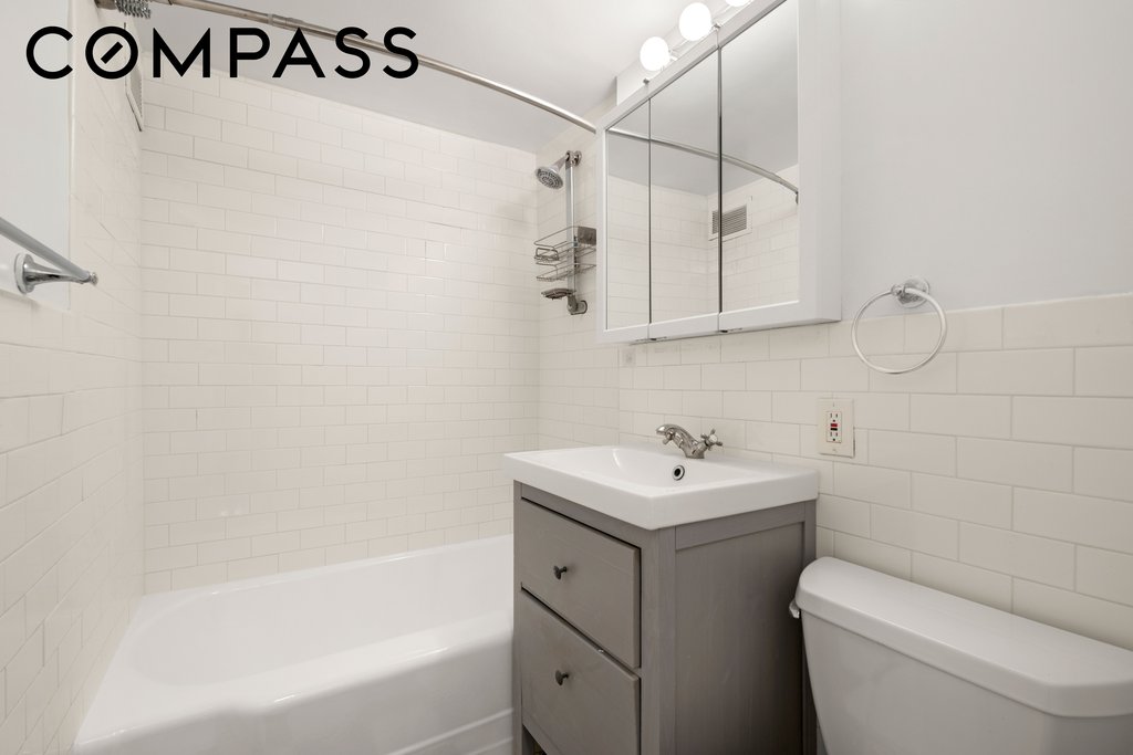 230 East 15th Street, Unit 9K photo 6