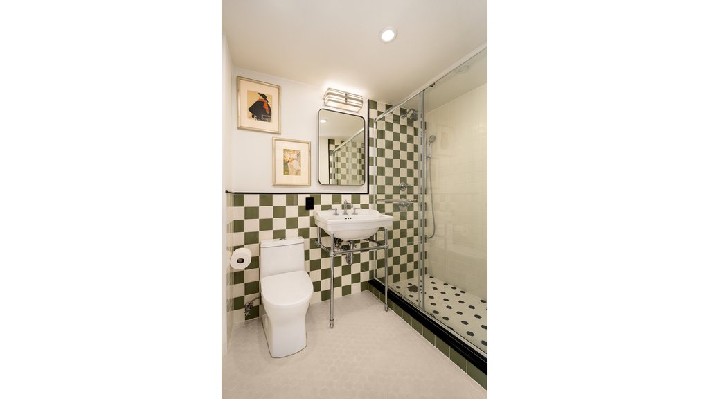 410 West 24th Street, Unit 16J photo 7