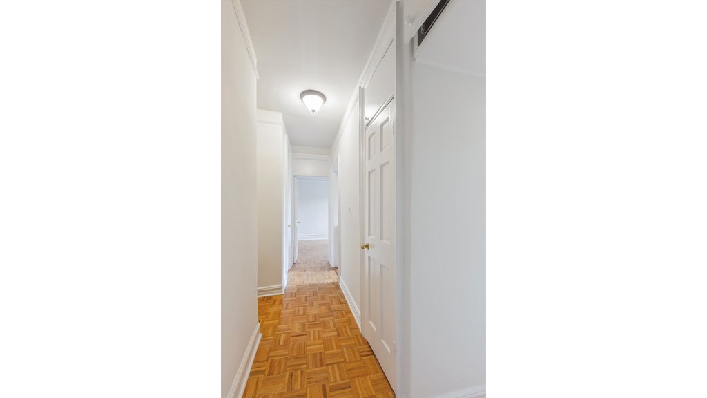 31-14 Crescent Street, Unit 7A photo 10