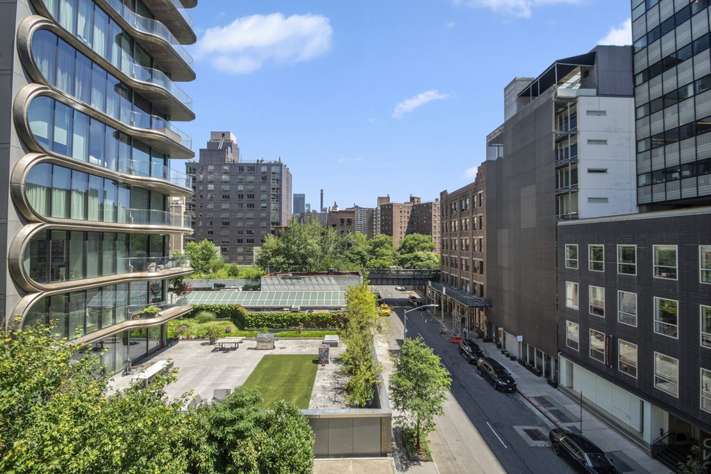 527 West 27th Street, Unit 5S photo 11