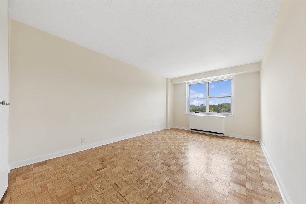 2400 Johnson Avenue, Unit 2D photo 18