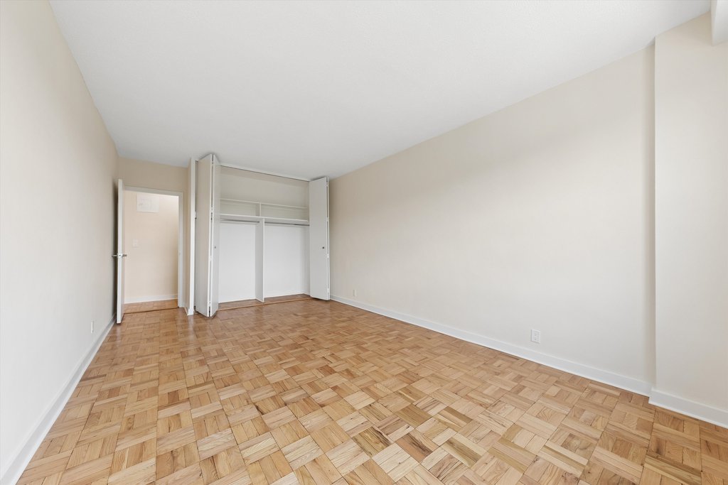 2400 Johnson Avenue, Unit 2D photo 19