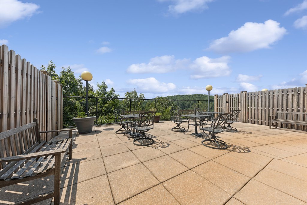 2400 Johnson Avenue, Unit 2D photo 31