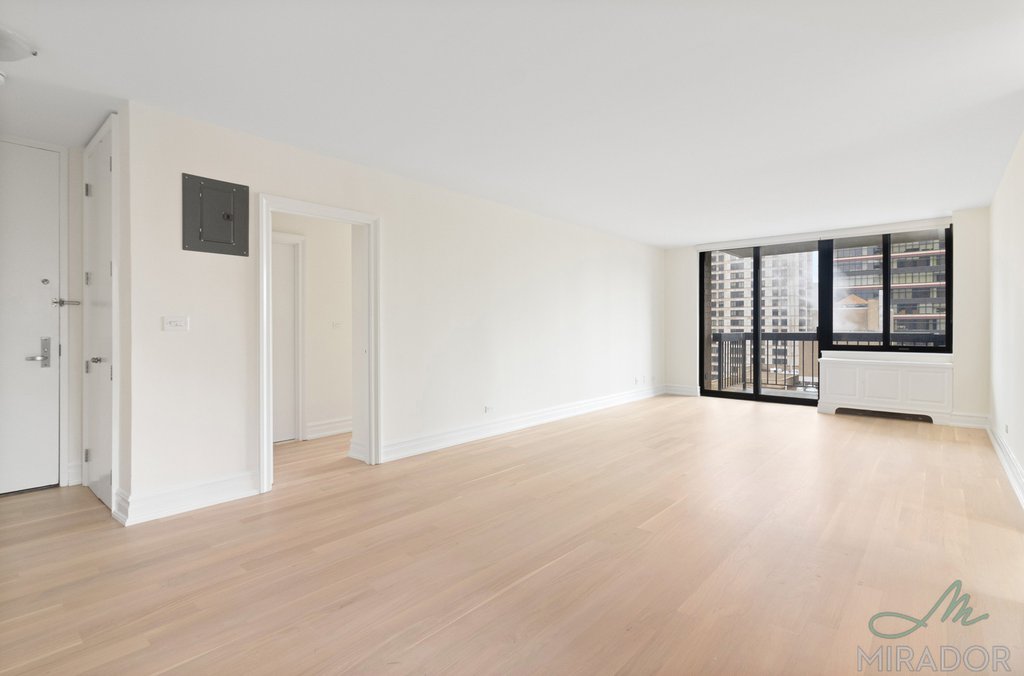 145 West 67th Street, Unit 9H photo 8