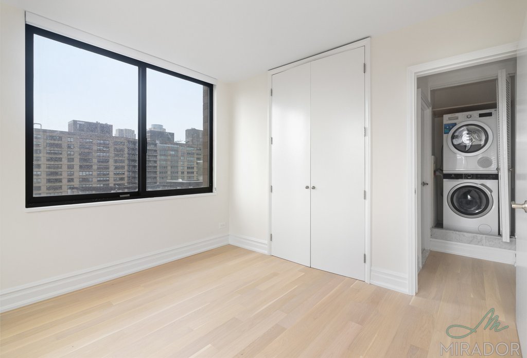 145 West 67th Street, Unit 9H photo 11