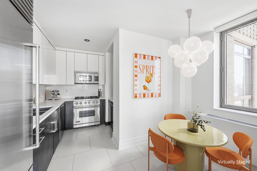 2 Columbus Avenue, Unit 15A photo 7
