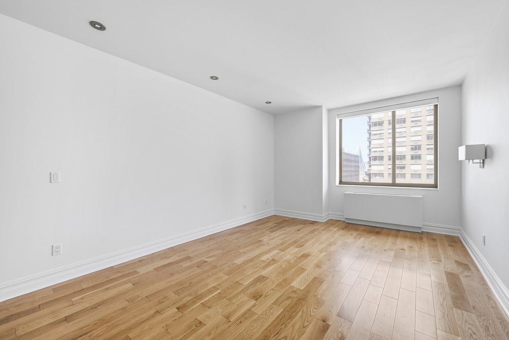2 Columbus Avenue, Unit 15A photo 16