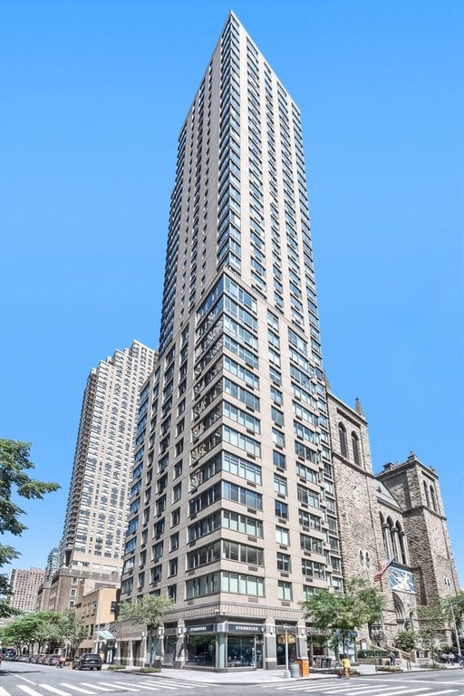 2 Columbus Avenue, Unit 15A photo 24