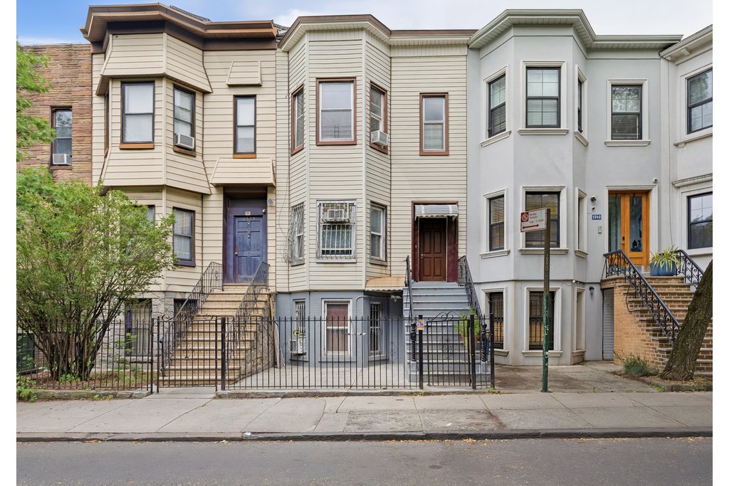 1341 Jefferson Avenue – For Sale photo 12