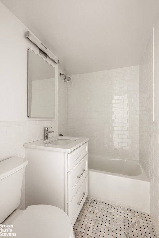 120 East 36th Street, Unit 10H photo 8
