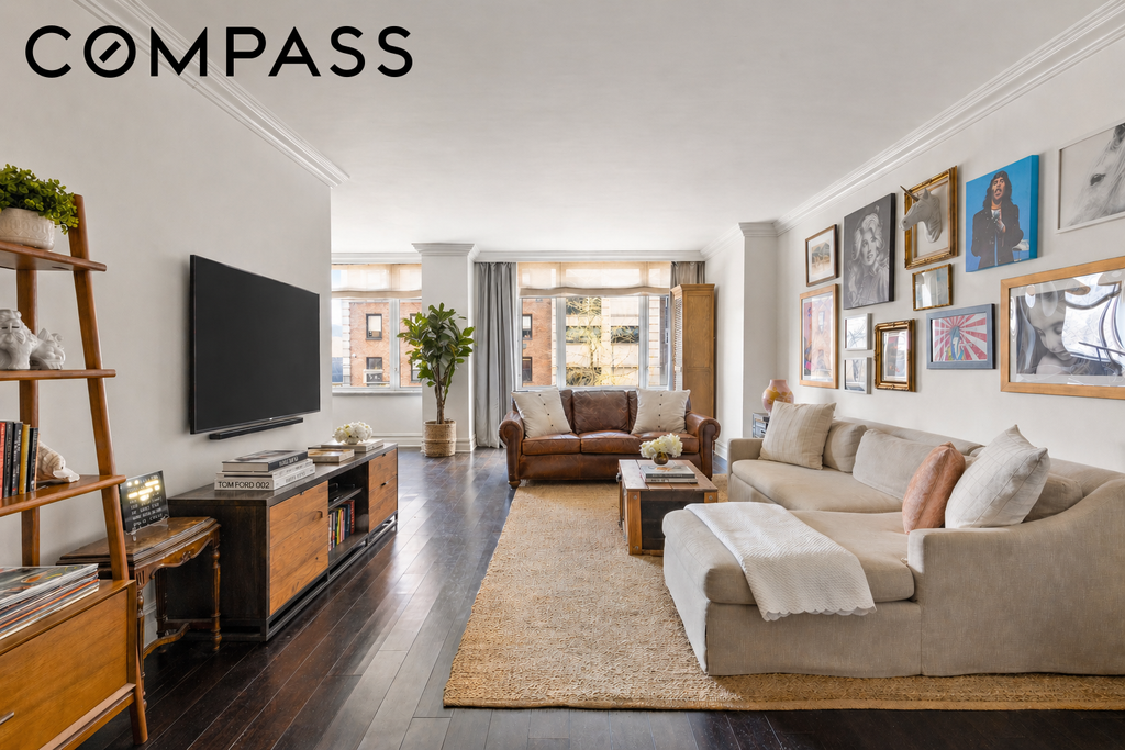 90 East End Avenue, Unit 4B photo 2