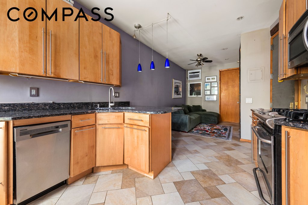 115 Freeman Street – For Sale photo 3