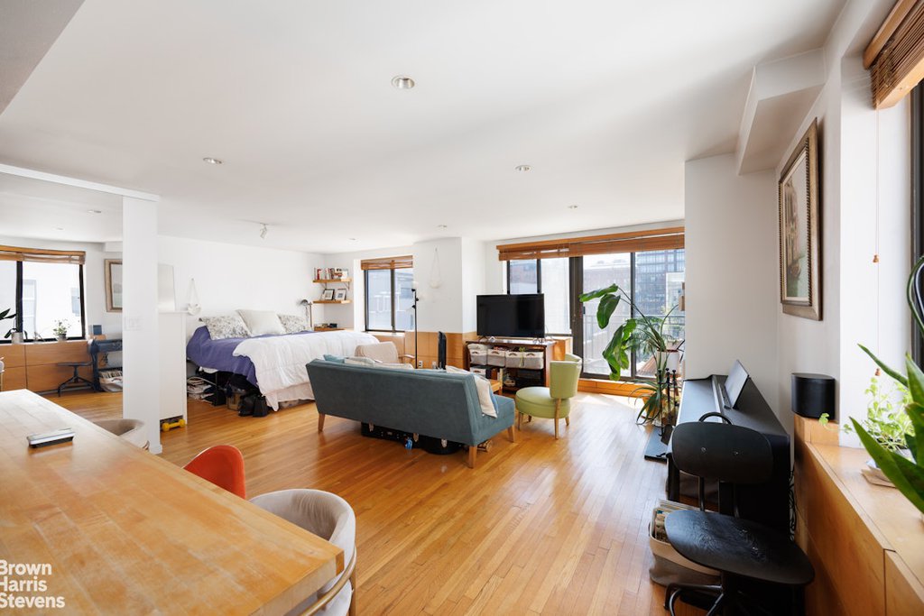 366 West 11th Street, Unit 10EF photo 17