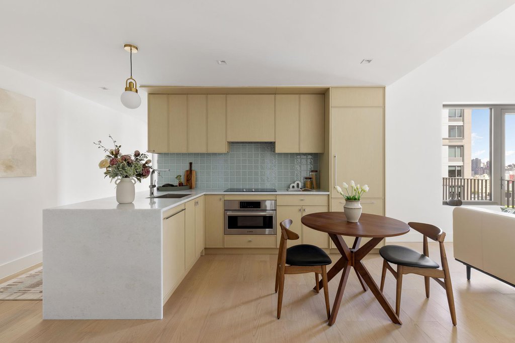 24-01 Queens Plaza North, Unit 1505A