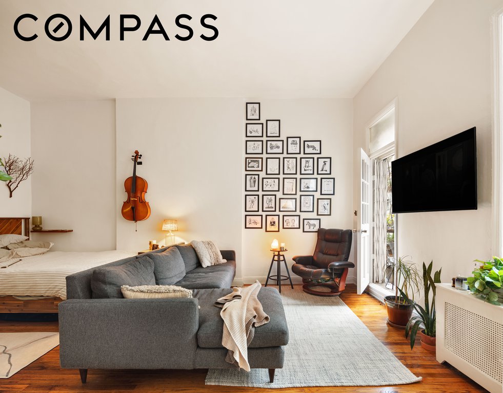322 West 104th Street – For Sale photo 2