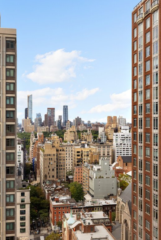 200 East 65th Street, Unit 25N photo 6