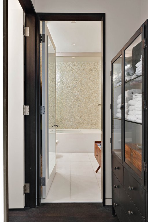 200 East 65th Street, Unit 25N photo 22