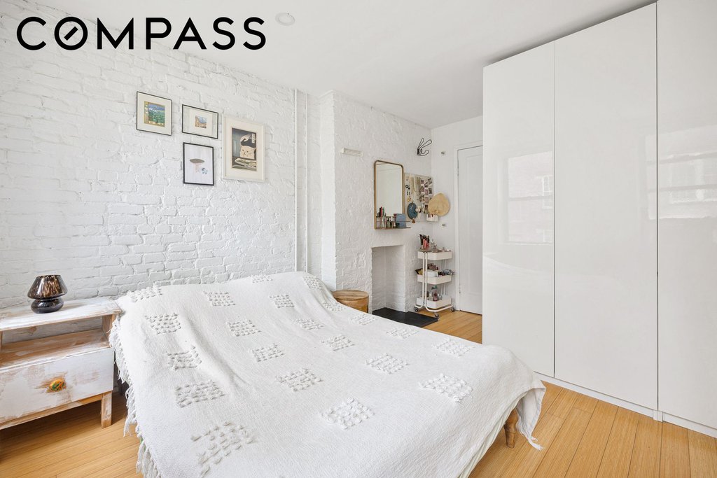 334 East 5th Street, Unit 5W photo 9