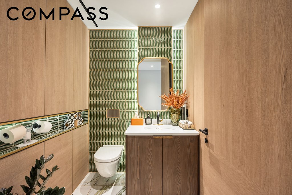 522 West 29th Street, Unit 3A photo 4