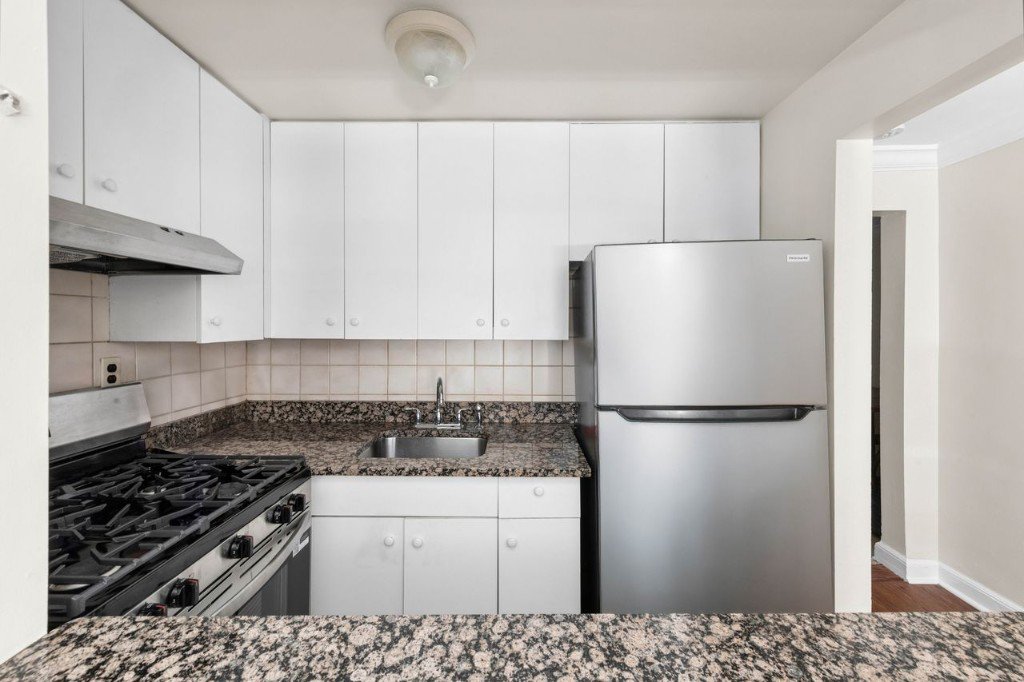 141 Lafayette Avenue, Unit A photo 7