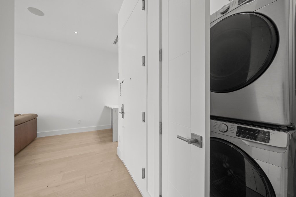682 Willoughby Avenue, Unit 3F photo 11