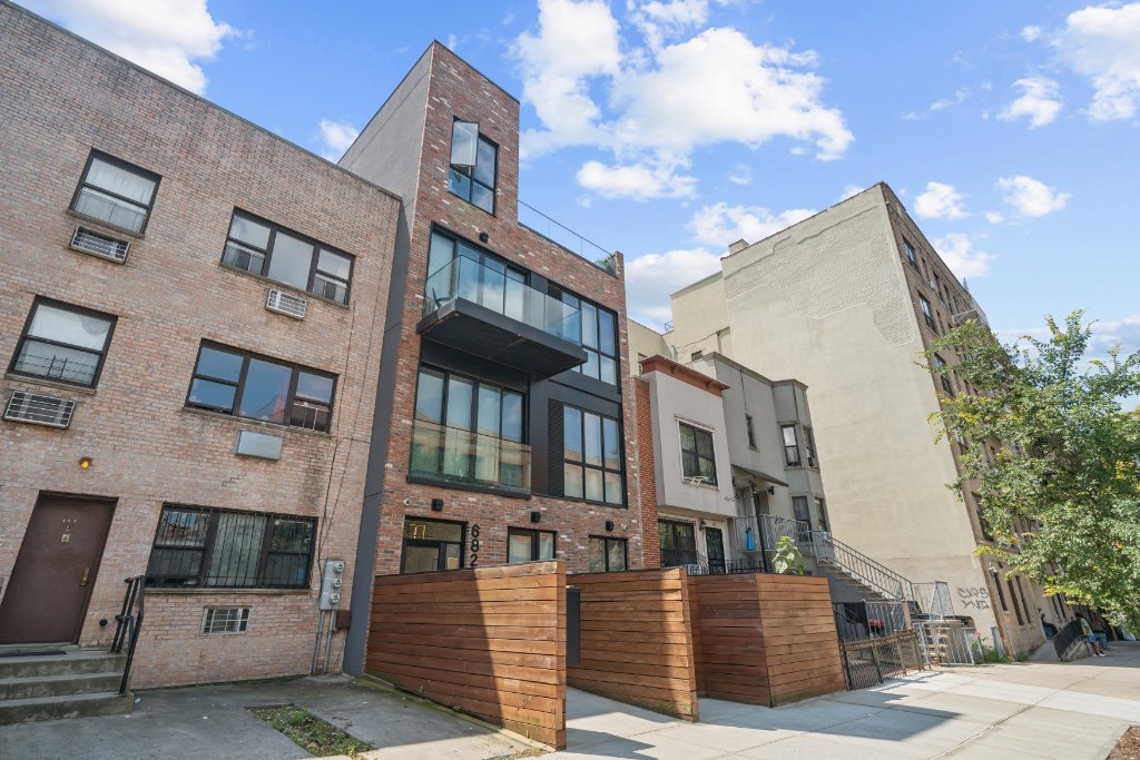 682 Willoughby Avenue, Unit 3F photo 21