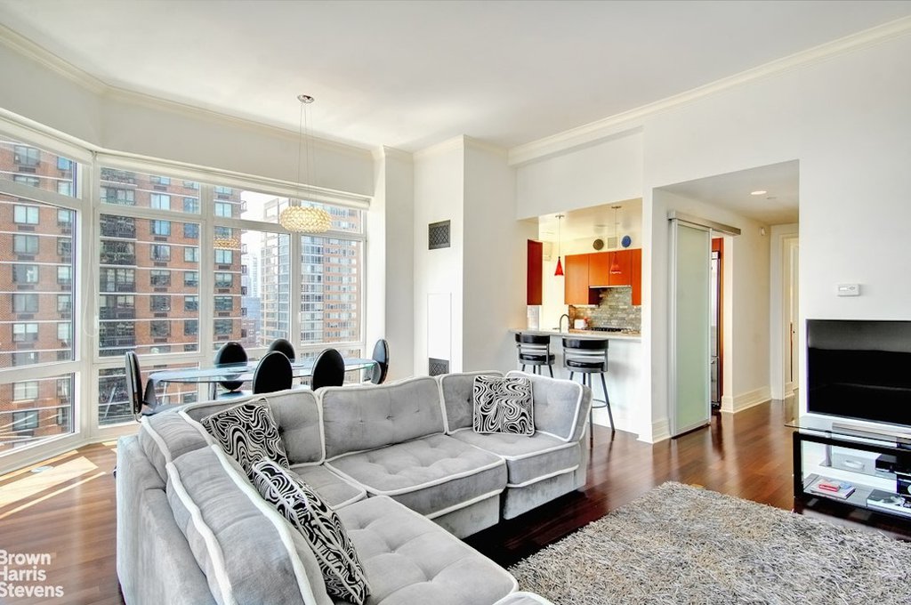 300 East 55th Street, Unit 21D photo 2