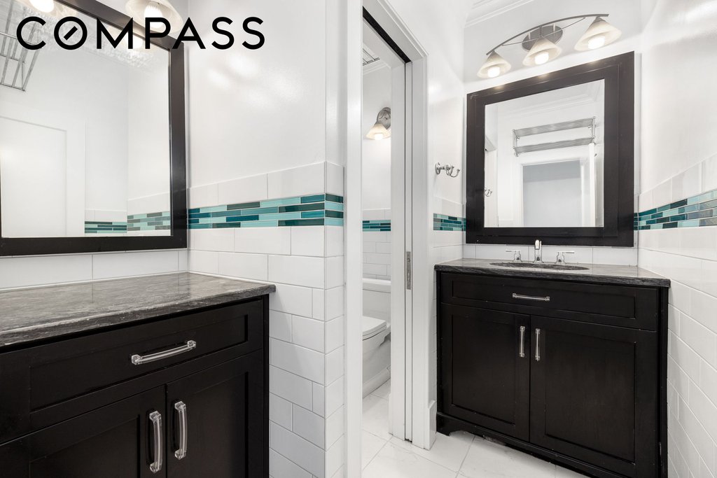 60 East 8th Street, Unit 27D photo 10