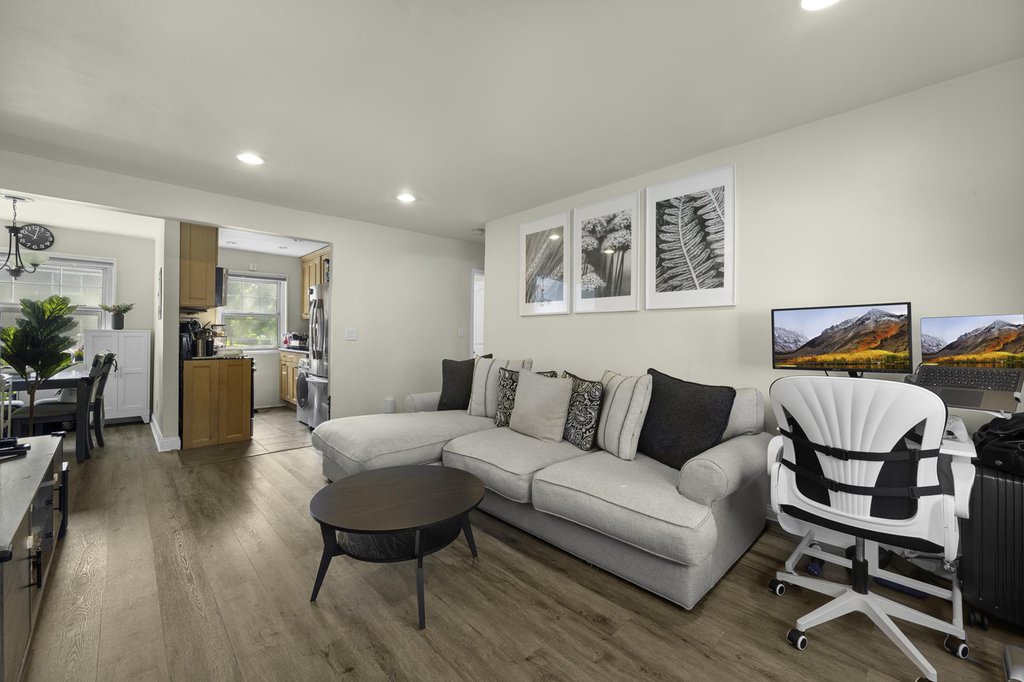 249-33 64th Avenue, Unit 1 photo 3