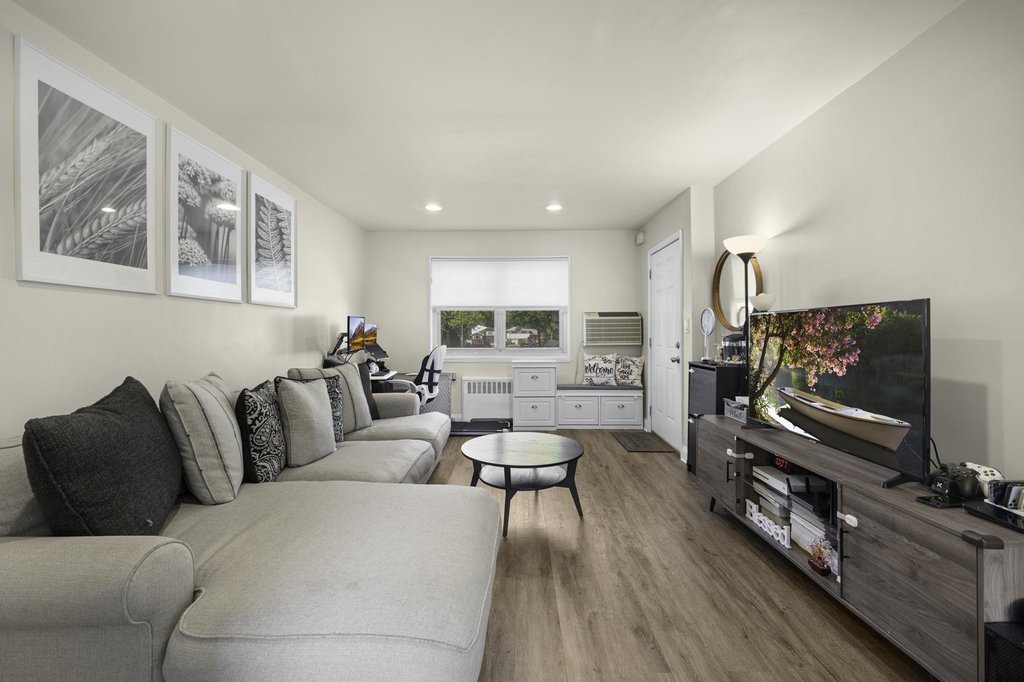 249-33 64th Avenue, Unit 1 photo 6