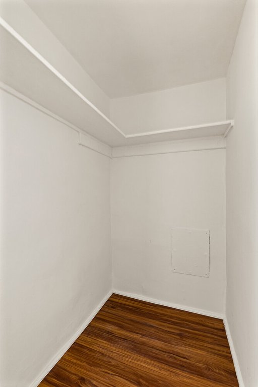 45 Tudor City Place, Unit 1809 photo 5