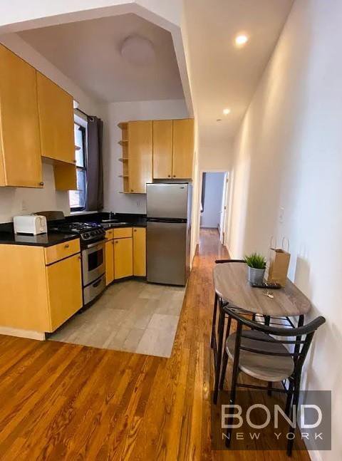 407 West 51st Street, Unit 2E photo 3