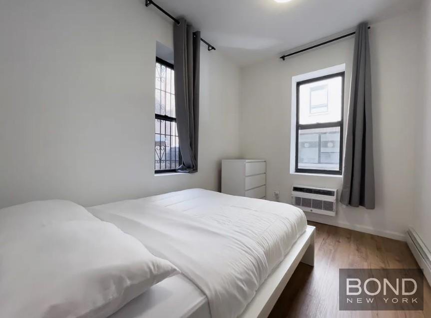 407 West 51st Street, Unit 1E photo 8