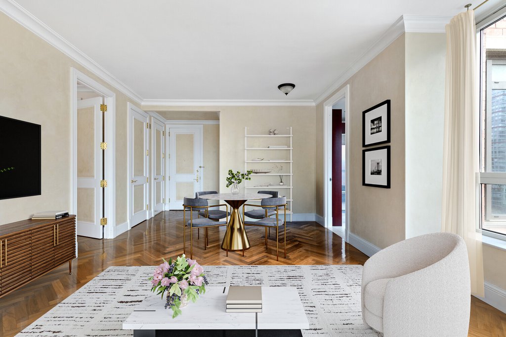 351 East 51st Street, Unit 14E photo 3