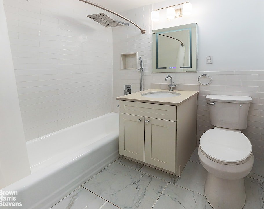 330 Third Avenue, Unit 14L photo 5