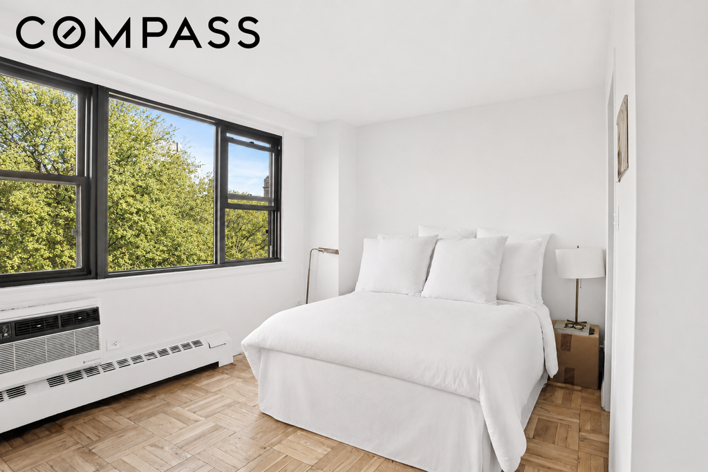 230 East 15th Street, Unit 6C photo 3