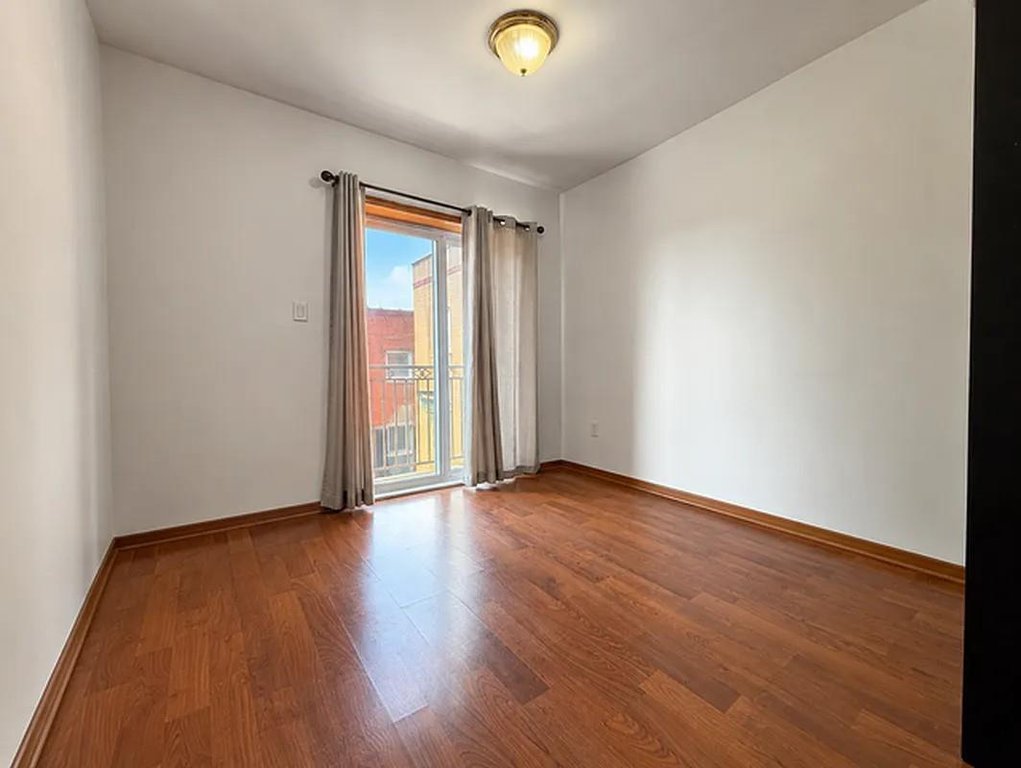 53-08 90th Street, Unit 3B photo 2