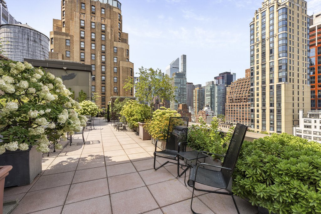 10 Mitchell Place, Unit 9E photo 9