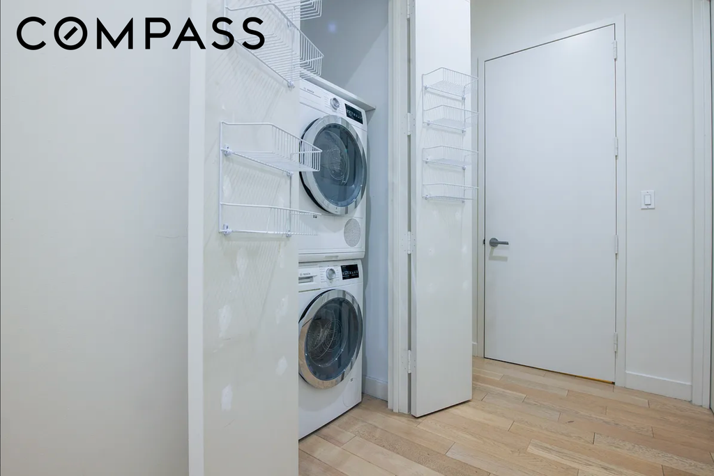 75 Wall Street, Unit 20P photo 9