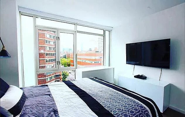 385 First Avenue, Unit 11D photo 3
