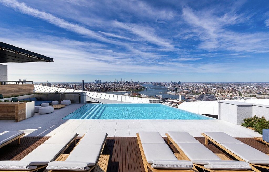 1 City Point, Unit 16D photo 2