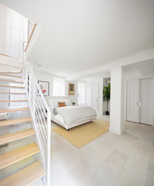 40 Stuyvesant Street, Unit 2 photo 23