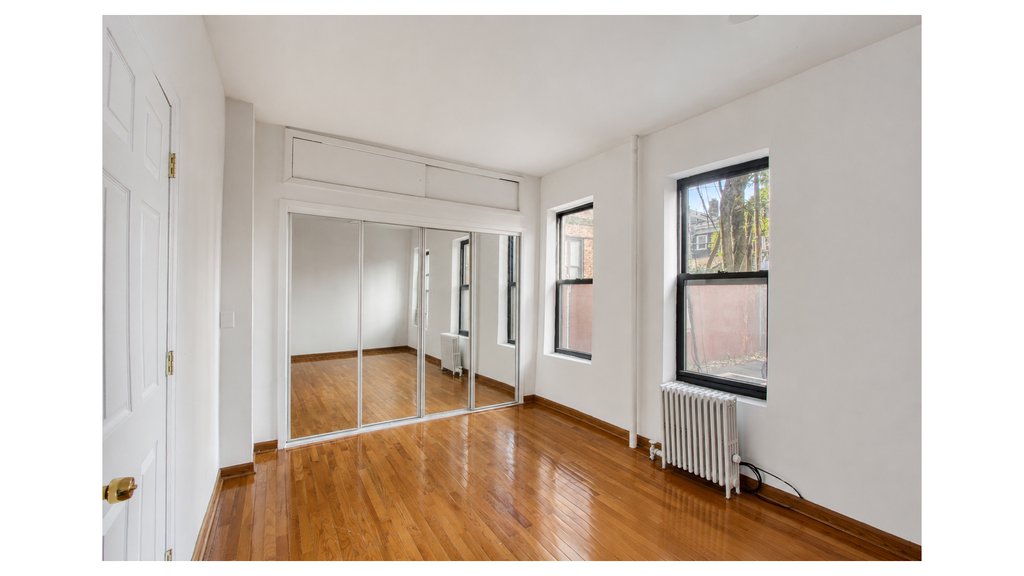 2146 Cortelyou Road, Unit 1R photo 3