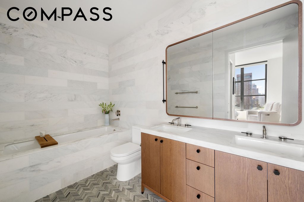 115 York Street, Unit 17F photo 8